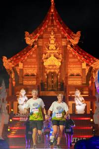 BIB: 420, 421
                            <button type="button" onclick="openModal(22472289)" class="btn btn-primary btn-sm float-right btn-popup" data-toggle="modal" data-target=".modal-high-quality">
                        <i class="fas fa-shopping-cart"></i> Add to Cart
                    </button>
                                            <button type="button" onclick="isThisMe(22472289, true)" class="btn btn-success btn-sm float-right btn-popup btn-isme hidden" data-toggle="tooltip" data-placement="bottom" title="นี่คือรูปของคุณใช่ไหม คลิกที่นี่เพื่อเอาเข้าอัลบั้ม">
                        <i class="fas fa-plus"></i> Add to album
                    </button>
                    <button type="button" onclick="isThisMe(22472289, false)" class="btn btn-warning btn-sm float-right btn-popup btn-isnotme hidden">
                        <i class="fas fa-ban"></i> Remove from album
                    </button>